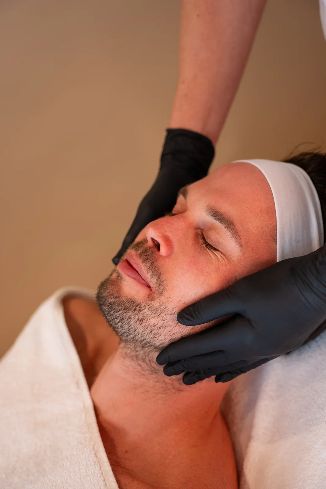 Men Deep Cleansing Facial facial bij SKIN Amsterdam