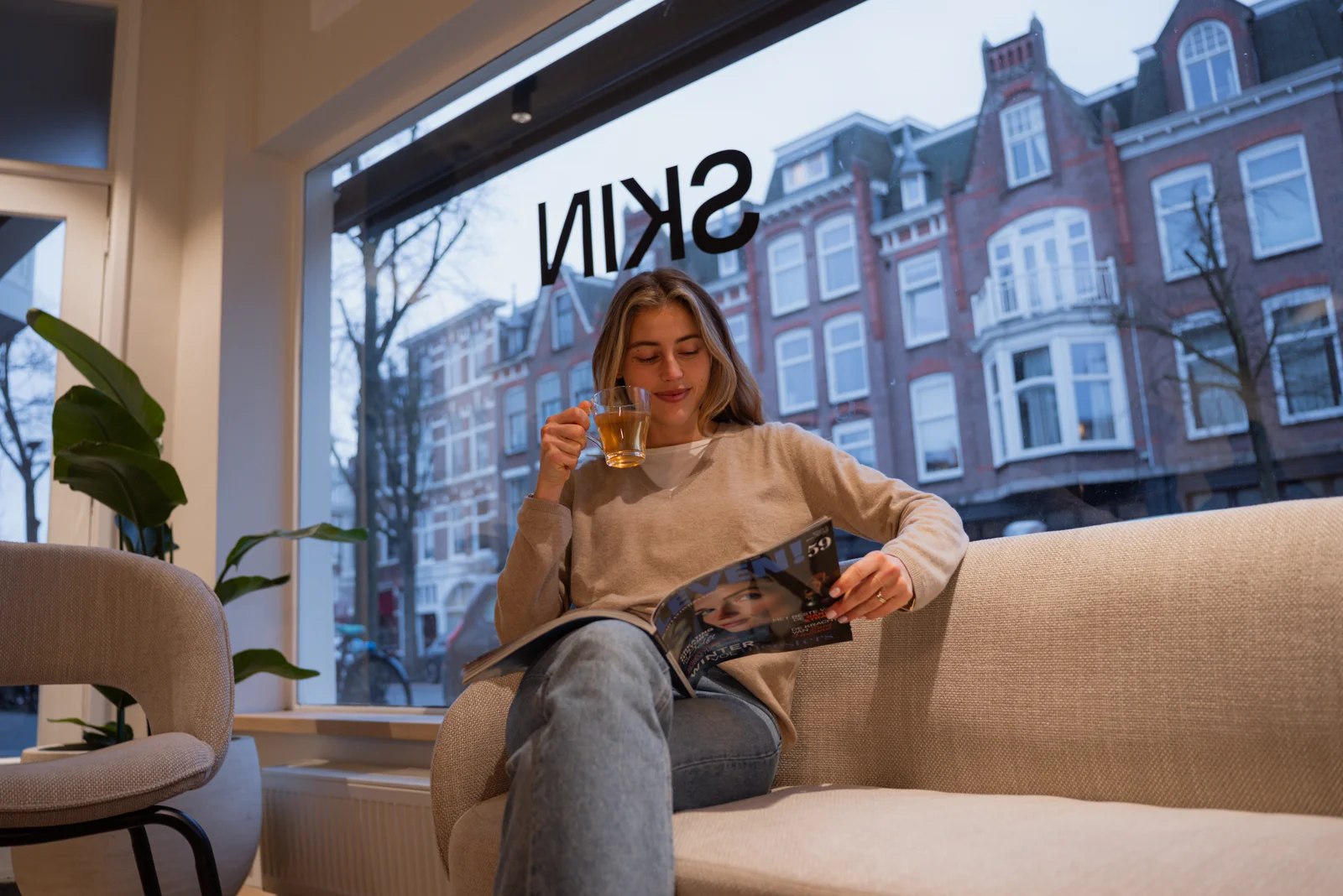SKIN Oud-West boutique met daglicht